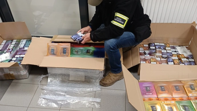Nielegalne papierosy w Gorzkowicach. Zabezpieczono setki paczek 