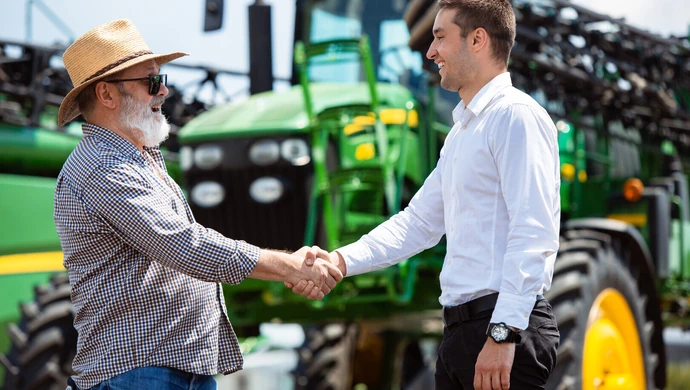 Dlaczego rolnicy kupują oryginalne części John Deere? Analiza trwałości i kultowych rozwiązań amerykańskiego producenta