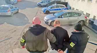 Policja zatrzymała seryjnego włamywacza