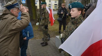 Władze Piotrkowa i powiatu w hołdzie żołnierzom wyklętym