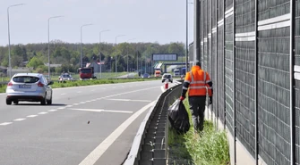 GDDKiA apeluje - Droga to nie wysypisko