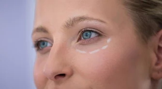 Blefaroplastyka górnych i dolnych powiek – jakie są różnice i którą wybrać?