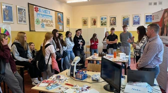 Piknik edukacyjny Explorer VII w ZSP nr 2 w Piotrkowie - atrakcje, nauka i inspiracje dla uczniów i rodzin