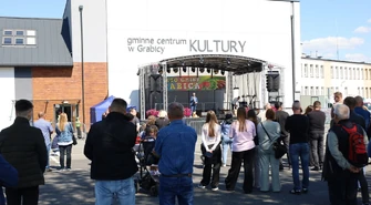 Święto Gminy Grabica. Dla gości zagrał Defis