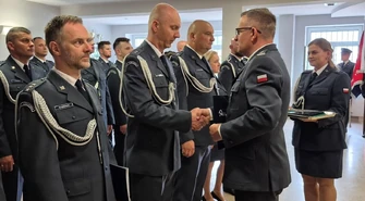 Awanse i odznaczenia w Areszcie Śledczym w Piotrkowie Trybunalskim z okazji Święta Służby Więziennej