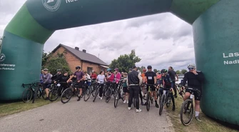 Sportowe święto w Łazach Dąbrowa - piąta edycja Biegu Powstańców Wsi Polskiej i Rajdu Rowerowego