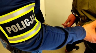 Kierował bez uprawnień, przekroczył prędkość a pasażerowie... posiadali narkotyki