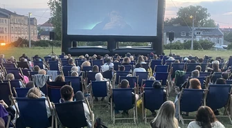 Wyjątkowy wieczór filmowy w pod chmurką w Piotrkowie 