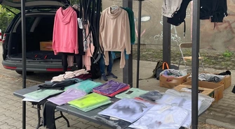 Podrobiona odzież i perfumy o wartości ponad 190 tys. zł zarekwirowane przez KAS