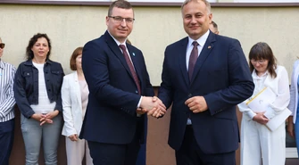 Czarnocin z rekordowym dofinansowaniem – 25 milionów złotych na szkołę, budynki komunalne i OSP
