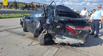 Groźny wypadek na S8 w Polichnie pod Piotrkowem. Zderzenie trzech aut, śmigłowiec LPR zabrał mamę 2-latka, trzy osoby w szpitalu