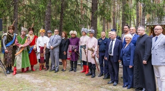 Uroczystości rocznicowe na Wołyniu z udziałem wojewody łódzkiego i wicestarosty piotrkowskiego 