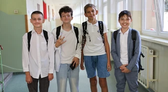 Uczniowie wracają do szkół – uroczyste rozpoczęcie roku szkolnego w Piotrkowie  i regionie 