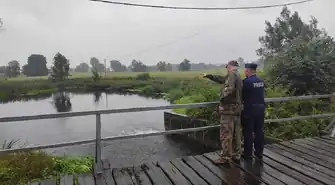 Wspólne kontrole akwenów w gminie Wolbórz – policjanci i strażnicy rybaccy przeciwko kłusownictwu