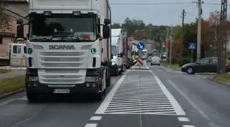 Utrudnienia na DK12 w Sulejowie – kiedy zamkną drogę i którędy pojadą kierowcy osobówek i ciężarówek