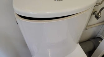 Dewastacja tężni solankowych i kradzież w Kamieńsku. Apel o pomoc i rozwagę