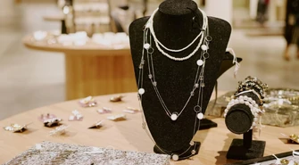 Dlaczego biżuteria ze stali szlachetnej to bezpieczny wybór na każdą okazję?