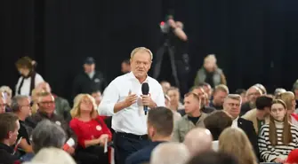 Tusk: odwołajmy niemądrą decyzje PiS w sprawie dwukadencyjności w samorządach 