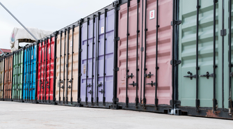 Czy kontenery magazynowe nadają się do przechowywania narzędzi i maszyn budowlanych?