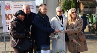 38. kwesta w Piotrkowie Trybunalskim – ratowanie zabytkowych nagrobków 1 listopada