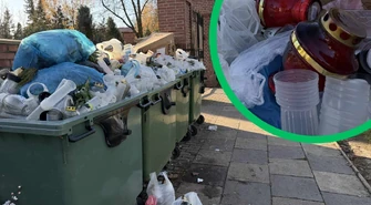 Tony śmieci na piotrkowskich cmentarzach. Co zrobić z wypalonym zniczem?