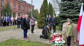 Gmina Moszczenica uczciła 107. rocznicę odzyskania niepodległości przez Polskę