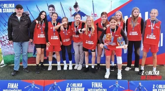 Z Orlika na Stadion. Sukces zawodniczek ze Szkoły Podstawowej nr 2 w Piotrkowie