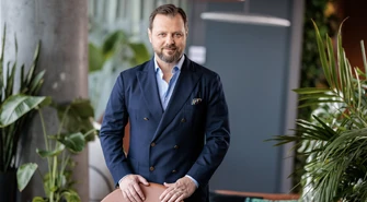 Janusz Mieloszyk, pierwszy wiceprezes Nest Banku, z tytułem Digital Banker of the Year