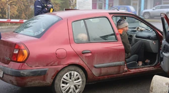 Pijany kierowca, pijani pasażerowie i próba „dogadania się”. Wszyscy to Ukraińcy. Groźny incydent pod Action ZDJĘCIA