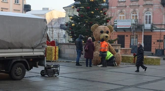 Świąteczny miś naprawiony – od 19 grudnia ponownie dostępny