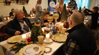 Wigilia dla samotnych w Piotrkowie Trybunalskim. Pałacyk zorganizował 12 godzin bliskości