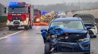 Karambol na S8. Zderzenie 9 aut. Trasa do Warszawy zablokowana