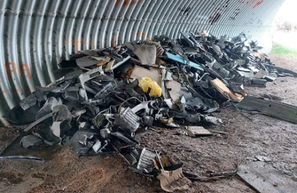 Dzikie wysypisko pod drogą krajową - woj. pomorskie