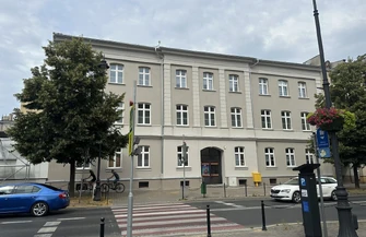 Niepubliczne Liceum Sztuk Plastycznych Villa ArteZdawalność matury 83 10 z 12 osób. Język polski poziom podstawowy 48 zdawalność 83. Język polski egzamin ustny 61 zdawalność 100. Język angielski poziom podstawowy 81 zdawalność 100. Język angielski egzamin ustny 76 zdawalność 100.