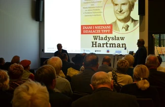 mat. Mediateka 800-lecia