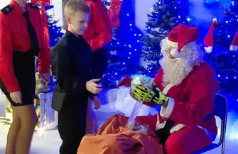 Wigilia Strażacka w OSP Jarosty kolędowanie i spotkanie mieszkańców