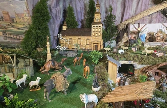 Kolejarze z Piotrkowa od ćwierć wieku budują ruchomą szopkę