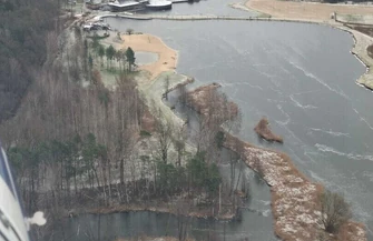 Podniebna choinka nad Piotrkowem Trybunalskim nietypowy lot Aeroklubu Ziemi Piotrkowskiej