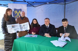 Centrum Aktywizacji Społecznej w Gorzędowie umowa podpisana ponad 3 mln zł dofinansowania