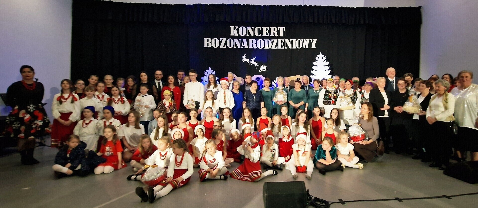 Koncert Bożonarodzeniowy w Czarnocinie. Muzyka tradycja i lokalna wspólnota w świątecznym wydaniu