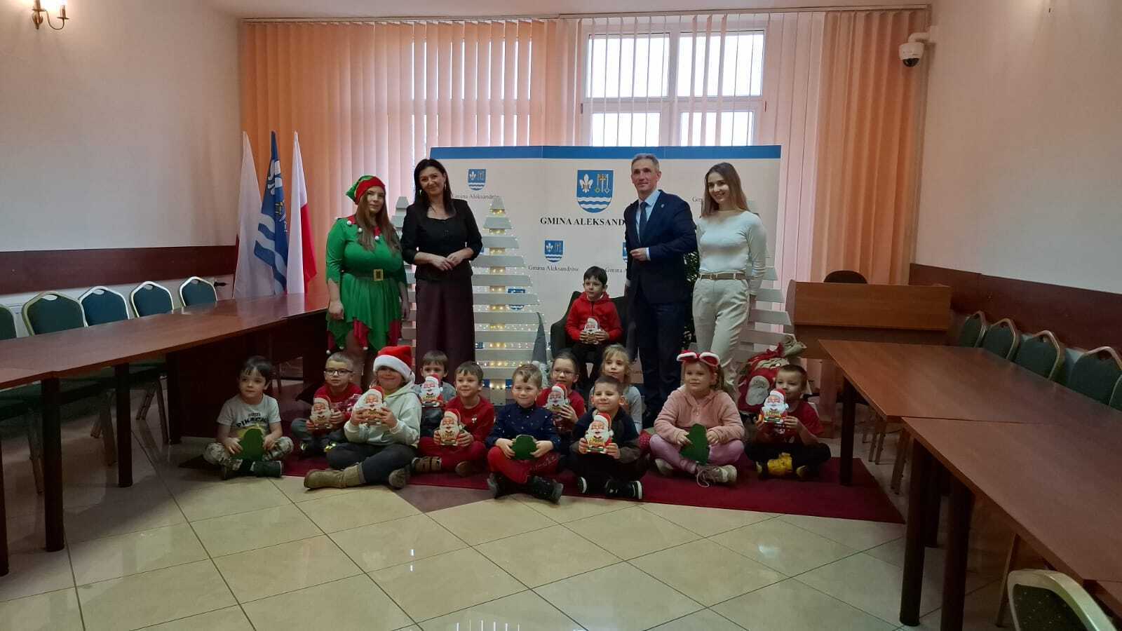 Przedszkolaki poznawały kulturę i tradycje w Gminie Aleksandrów