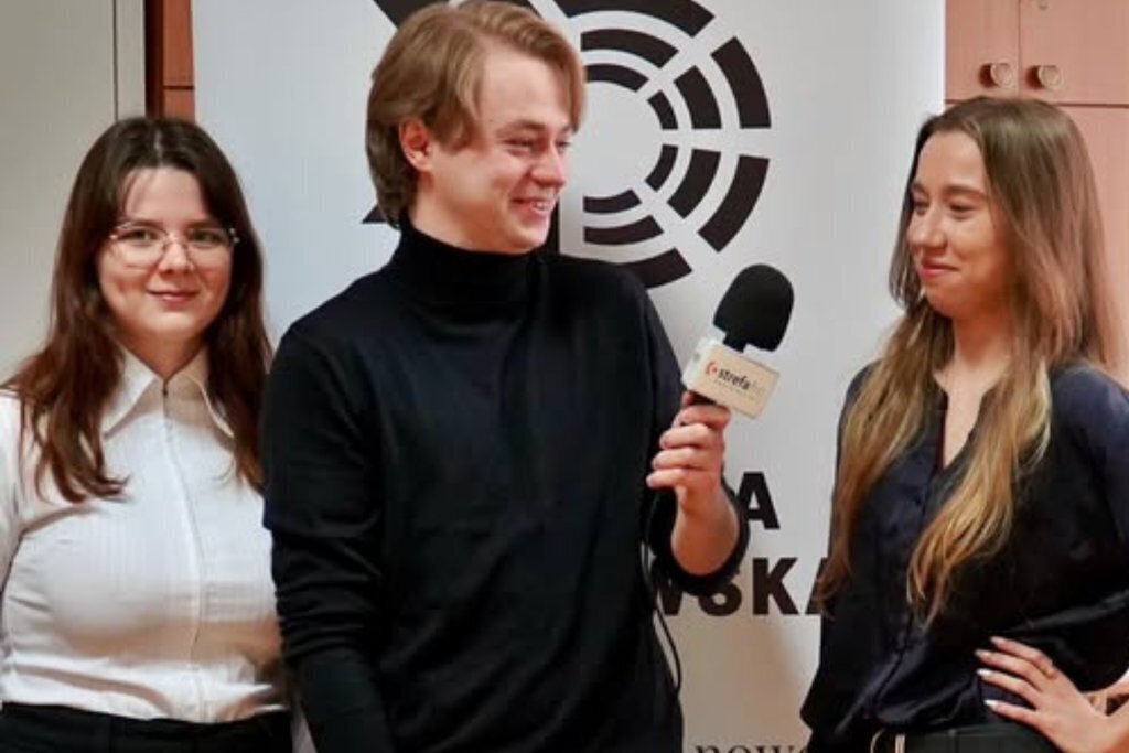 Łódzkie dla młodych. Pomysłowa aplikacja dla turystów od studentów Akademii Piotrkowskiej