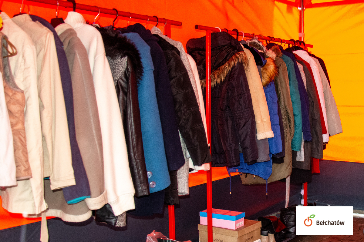 Masz zbędne ubrania zimowe Przynieś je i pomóż innym