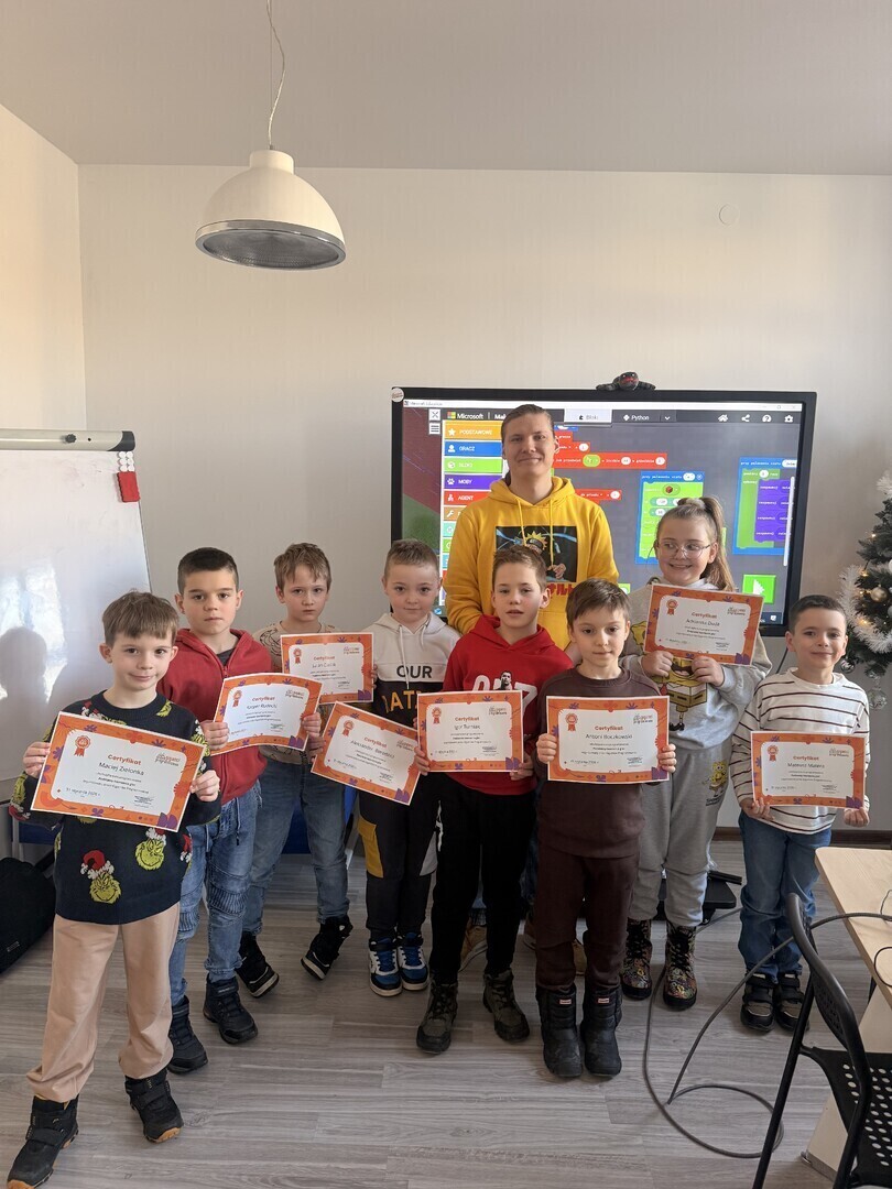 Ferie bez nudy Minecraft AI i programowanie w clickON