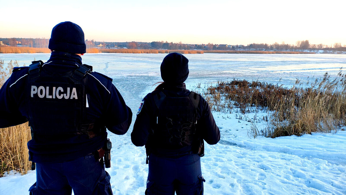 Policjanci dbają o bezpieczeństwo przy akwenach wodnych