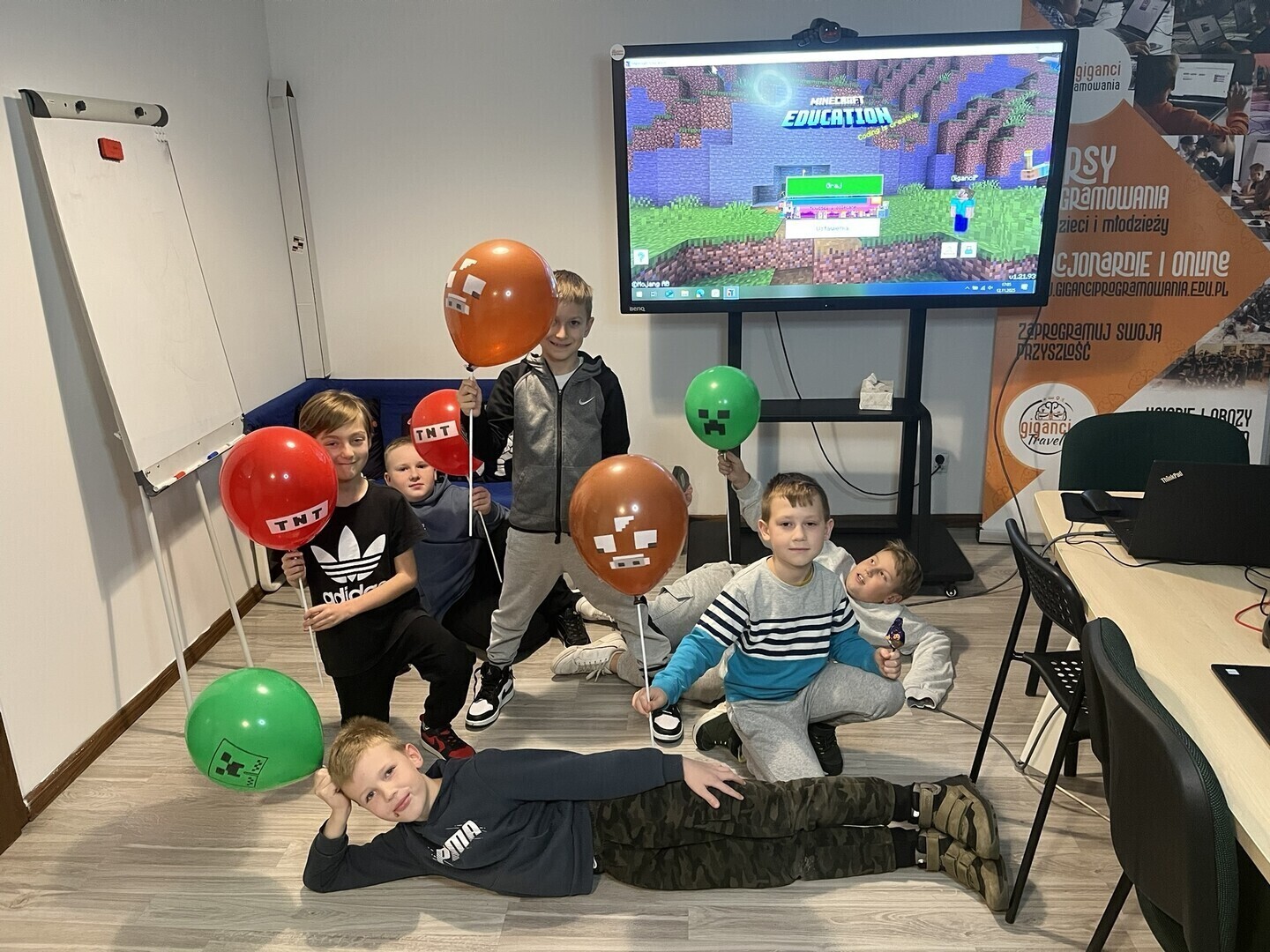 Ferie bez nudy Minecraft AI i programowanie w clickON