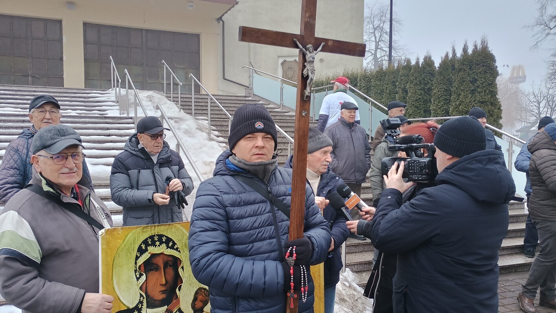 Męski Różaniec po raz kolejny przeszedł ulicami naszego miasta. Przed mężczyznami kolejne ważne wydarzenie