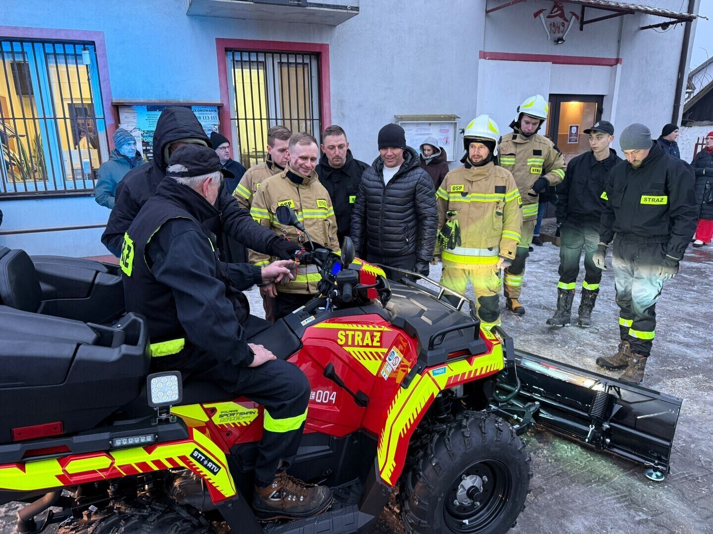 Zakup nowego quada z przyczepą dla OSP Lubień w ramach projektu zwiększającego odporność na klęski żywiołowe w MOF Radomsko Piotrków Trybunalski Bełchatów
