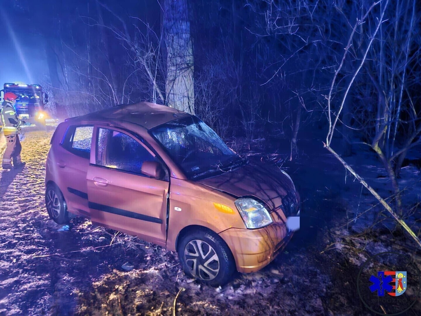 Tragiczny wypadek w Kalinkowie w gminie Aleksandrów. Nie żyje 39-letnia kierująca osobówką