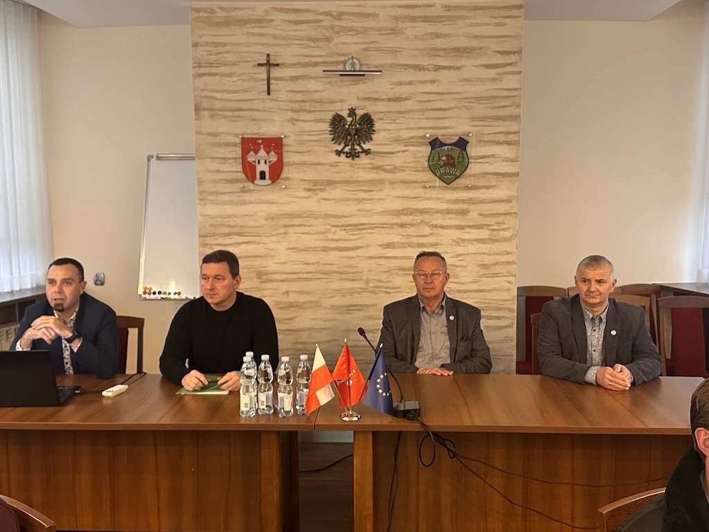 Mieszkańcy rozmawiali o Modrzewskiego w Wolborzu